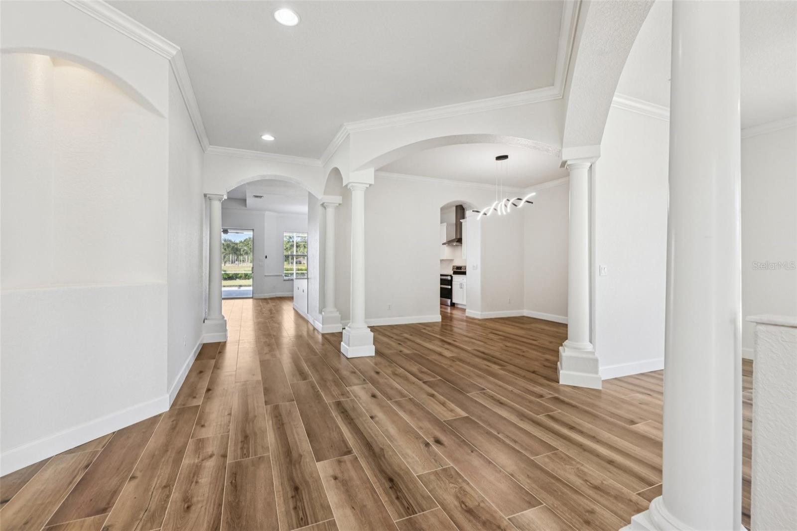 Image 14 of 57 For 3555 Maribella Drive