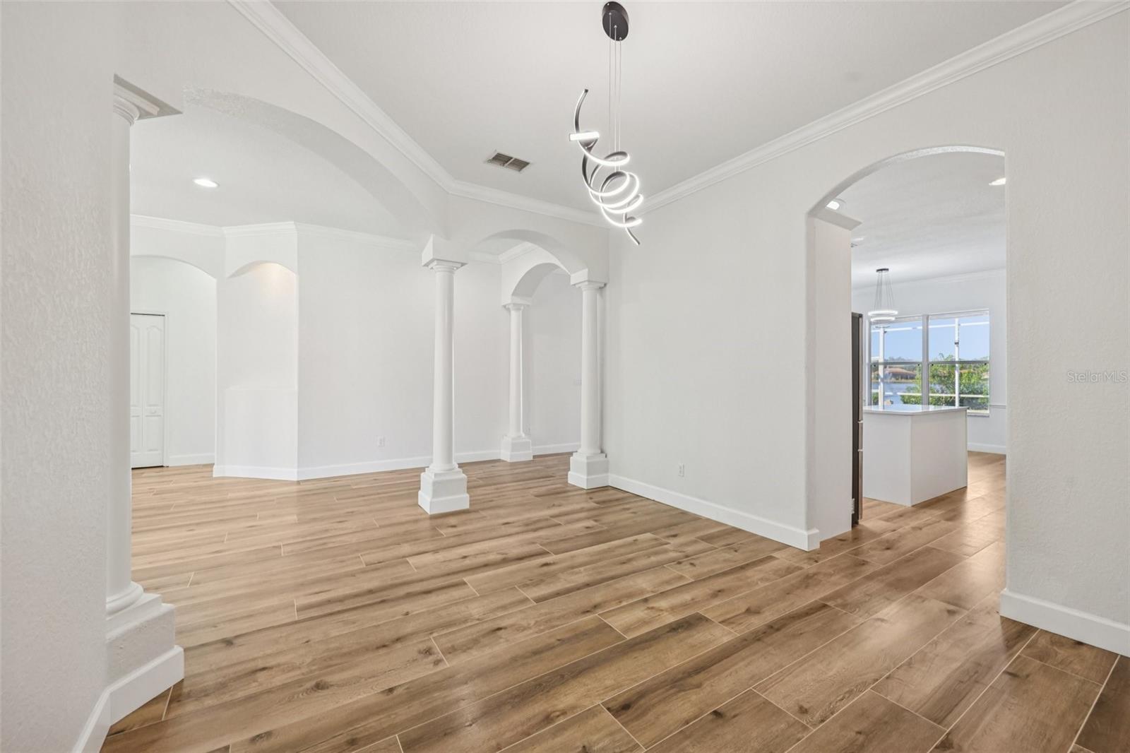 Image 15 of 57 For 3555 Maribella Drive