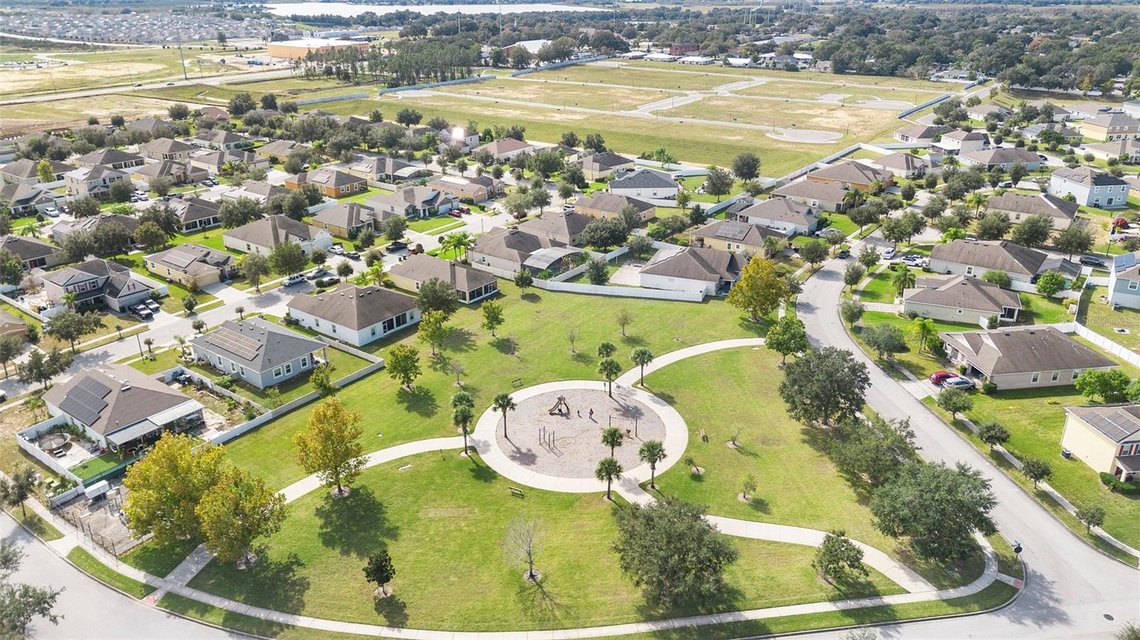 Image 13 of 43 For 318 Briarbrook Lane