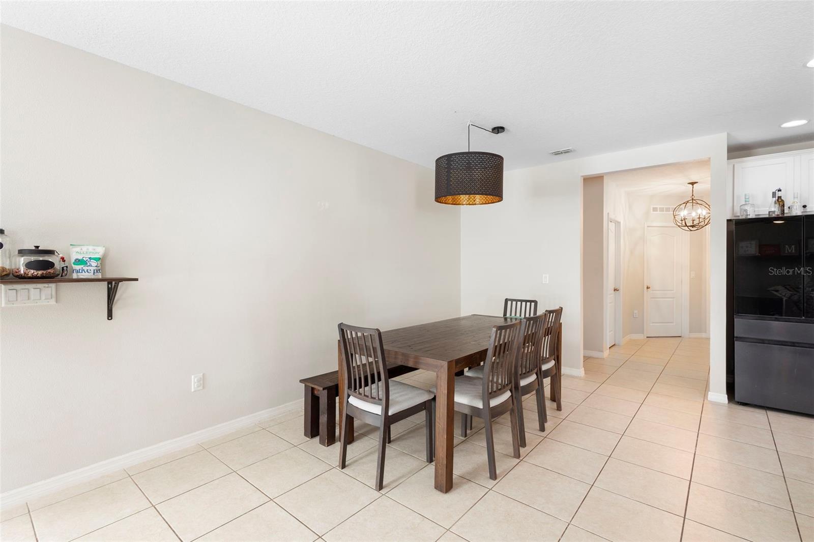 Image 17 of 43 For 318 Briarbrook Lane