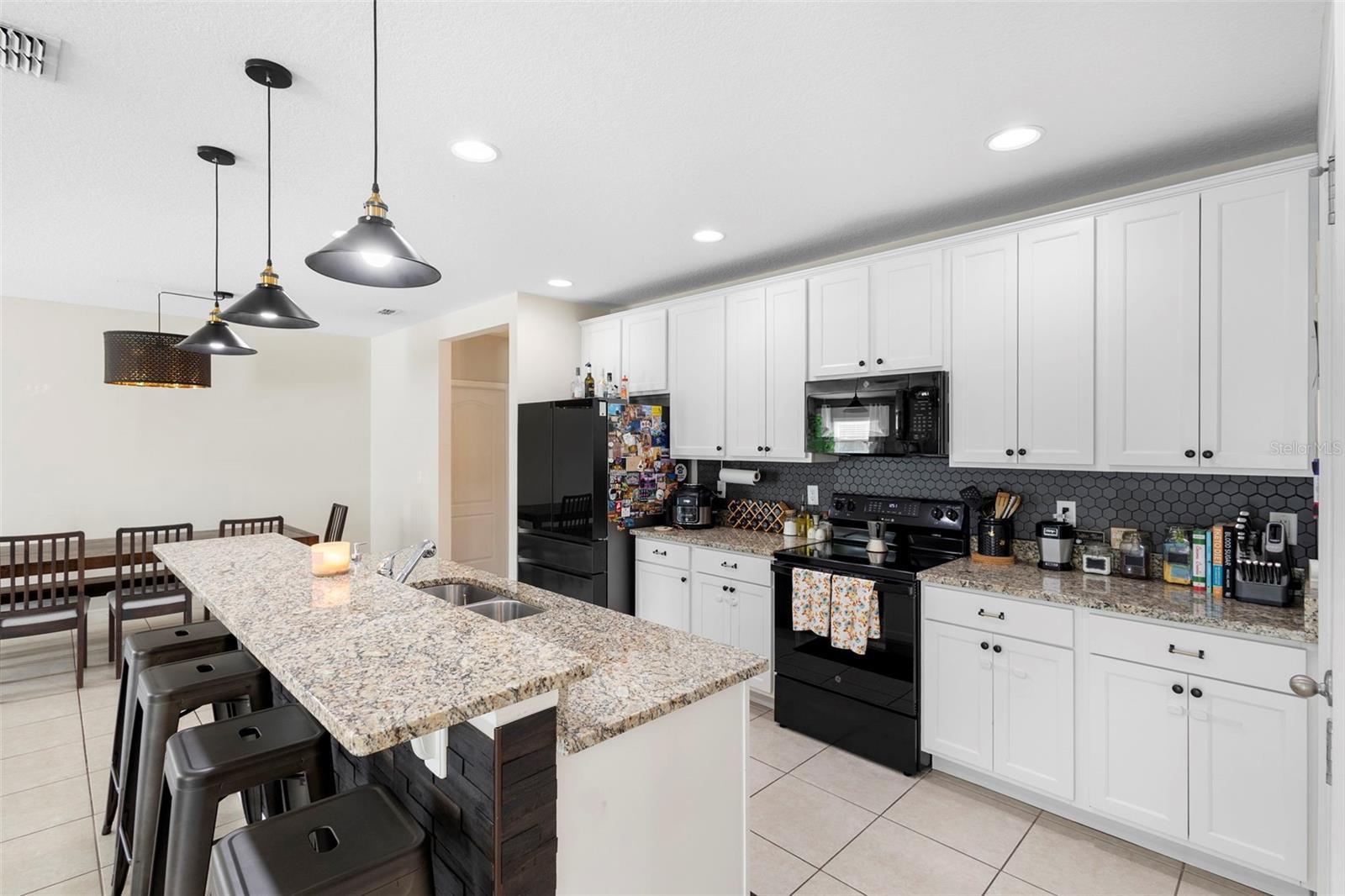 Image 19 of 43 For 318 Briarbrook Lane