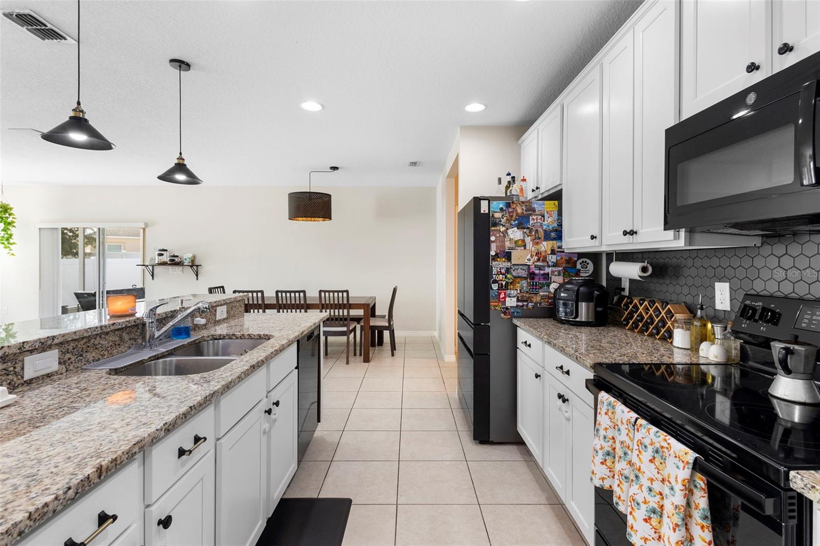 Image 22 of 43 For 318 Briarbrook Lane