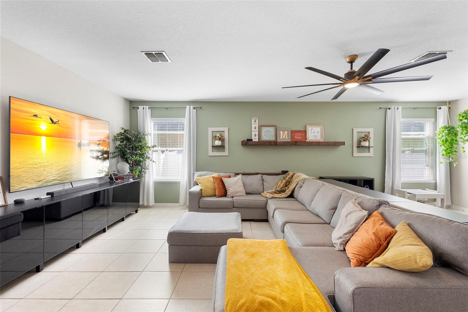 Image 23 of 43 For 318 Briarbrook Lane