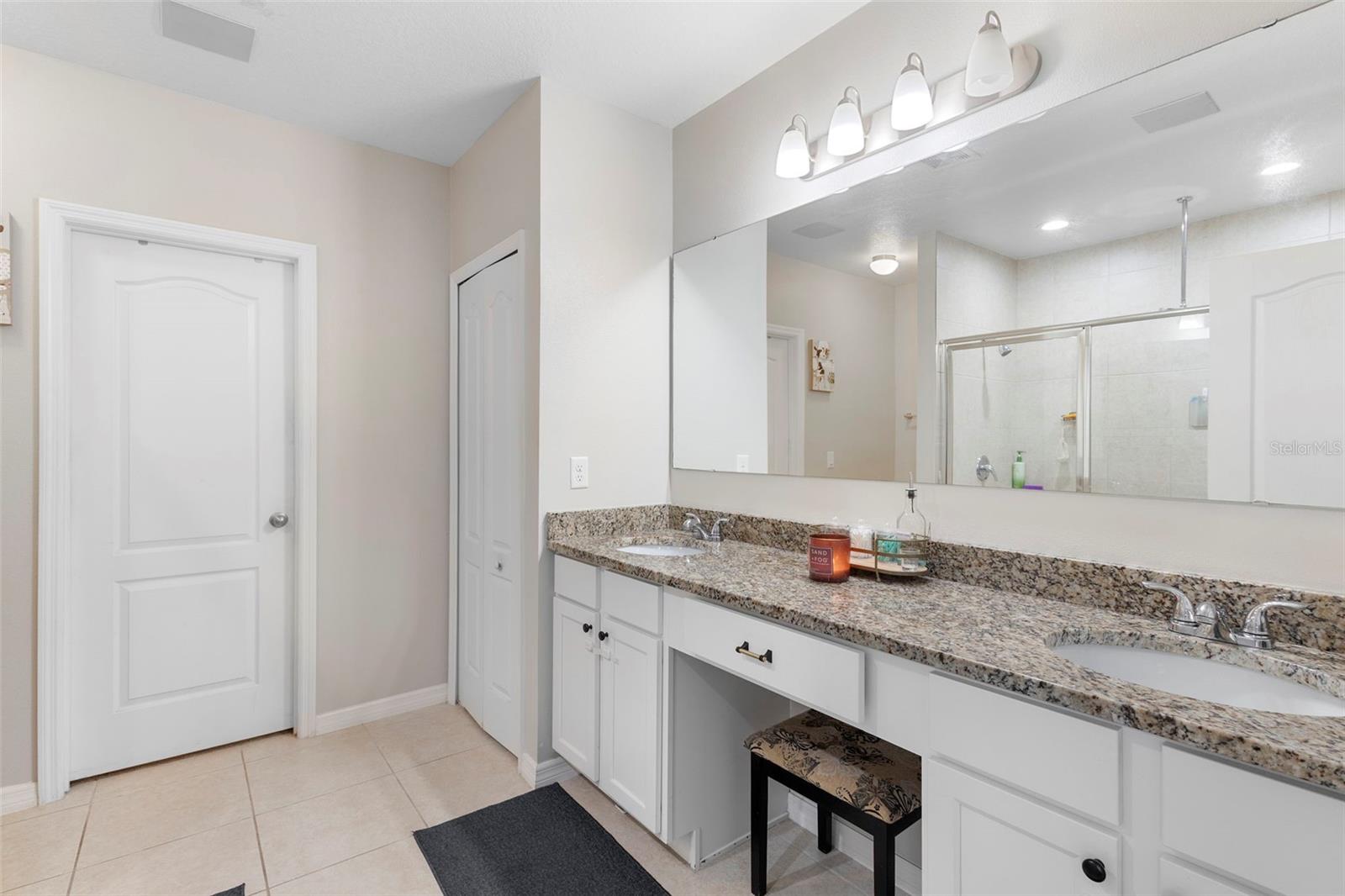 Image 33 of 43 For 318 Briarbrook Lane