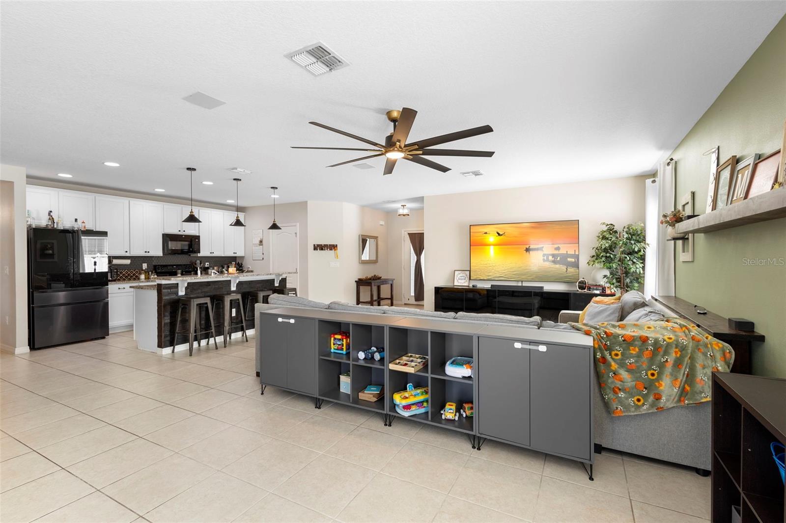 Image 42 of 43 For 318 Briarbrook Lane