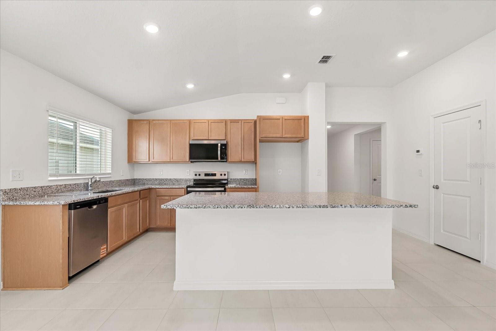 Image 3 of 17 For 5711 Thalia Road