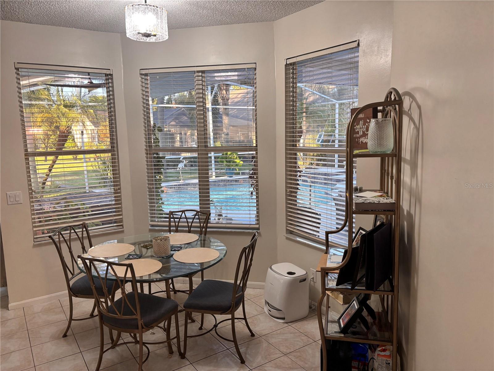 Image 14 of 57 For 4825 Charowen Drive