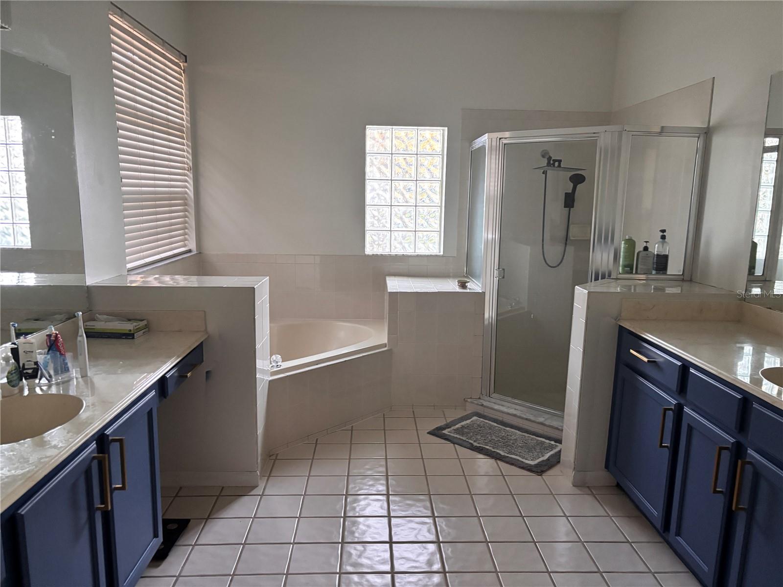 Image 20 of 57 For 4825 Charowen Drive