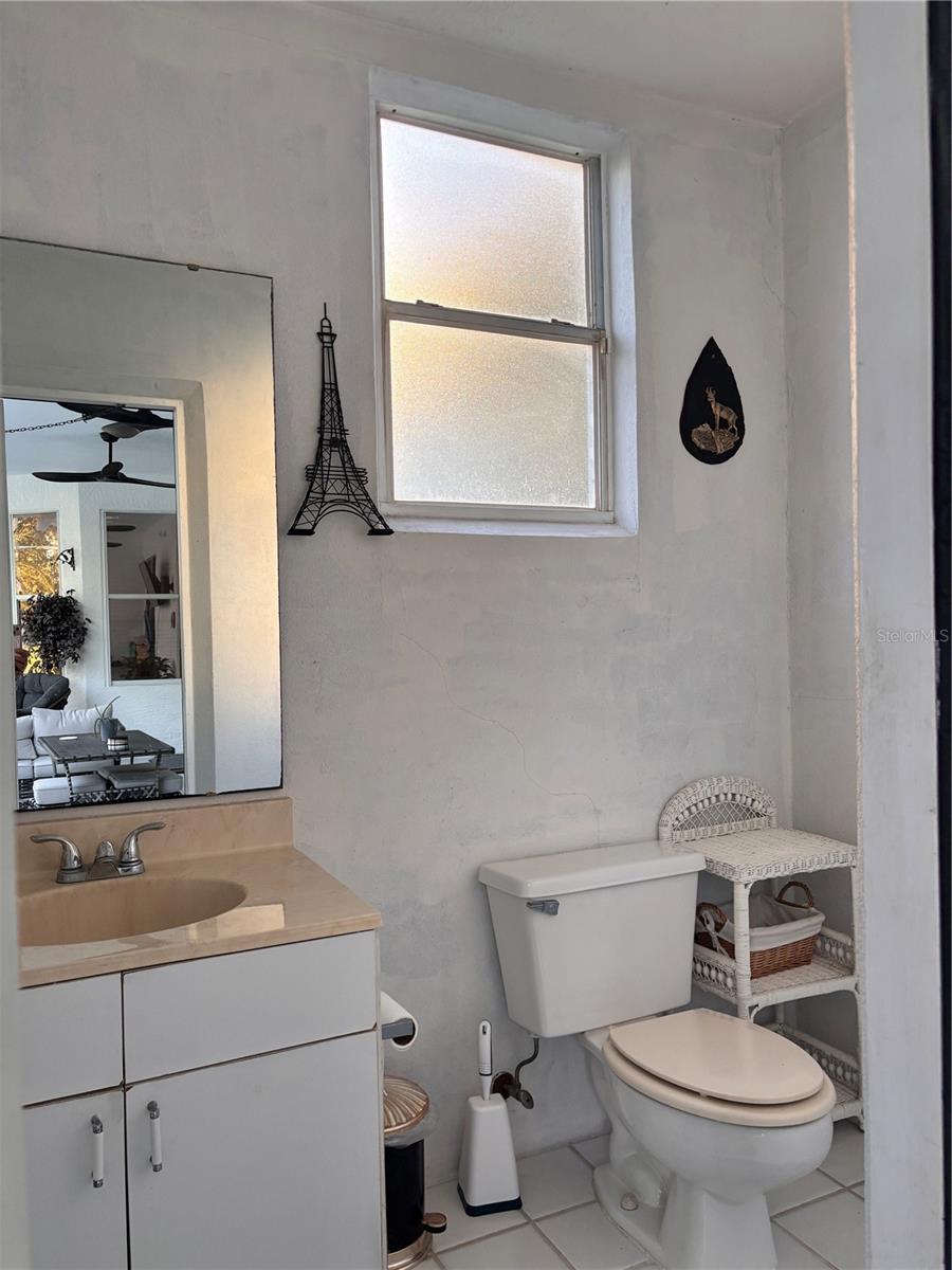 Image 28 of 57 For 4825 Charowen Drive