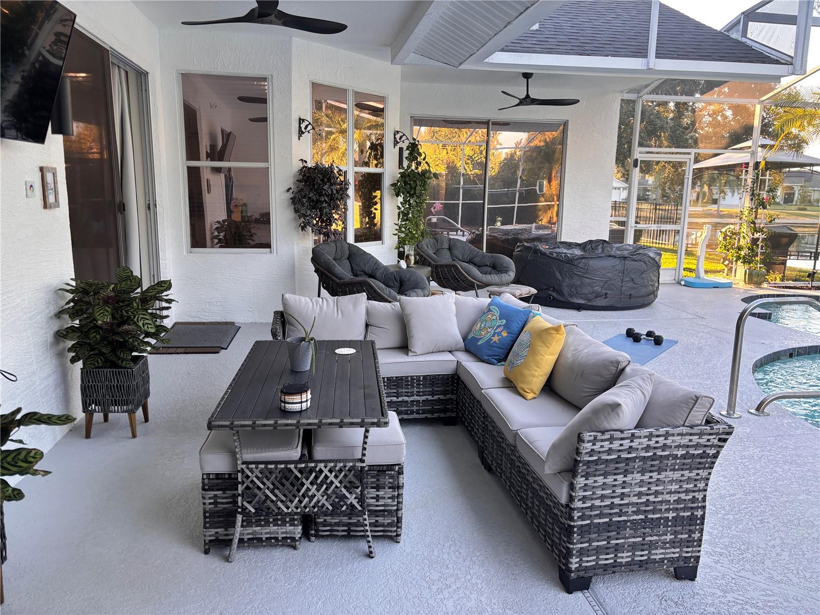 Image 29 of 57 For 4825 Charowen Drive