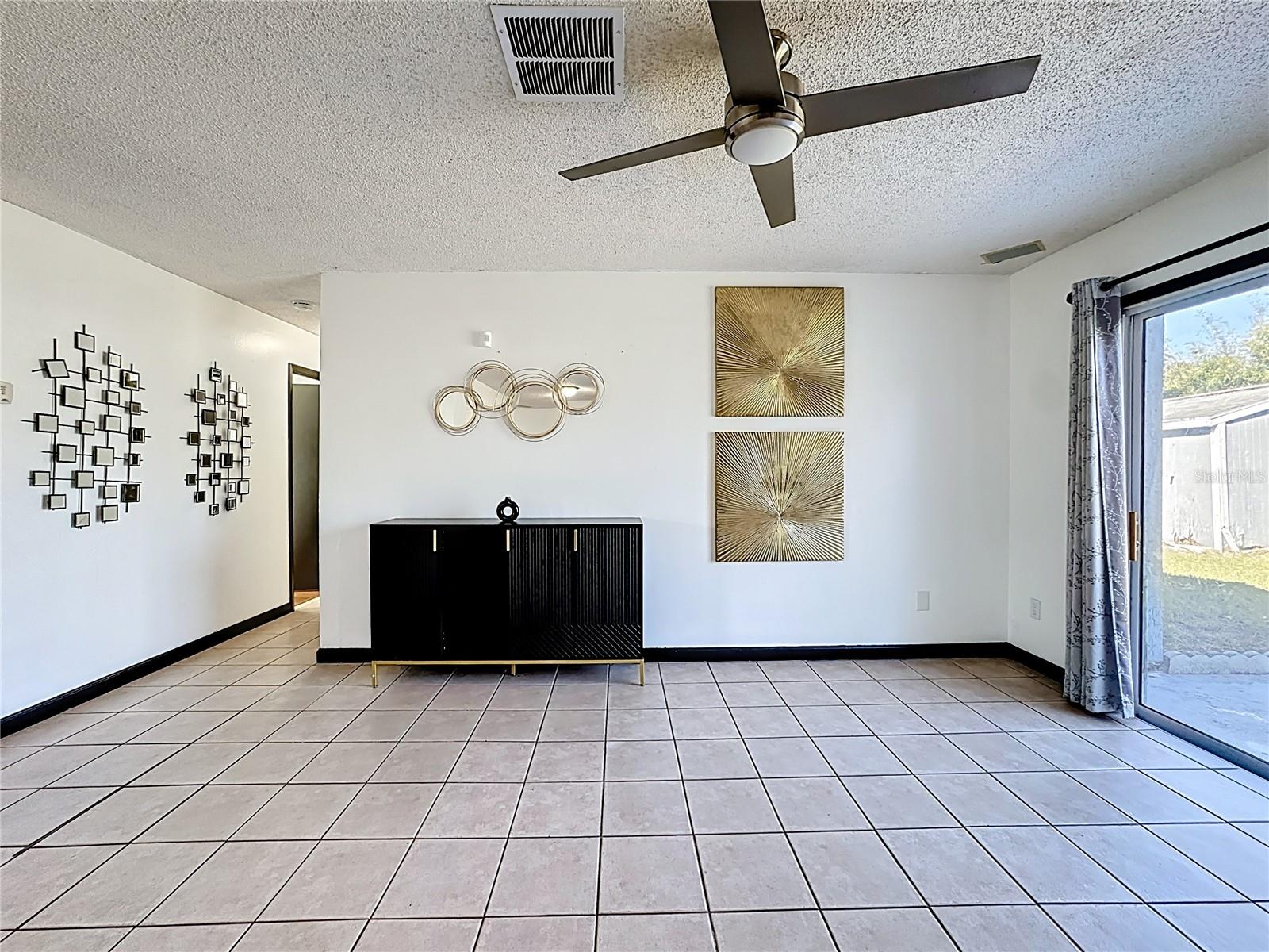 Image 16 of 37 For 1537 Colony Avenue