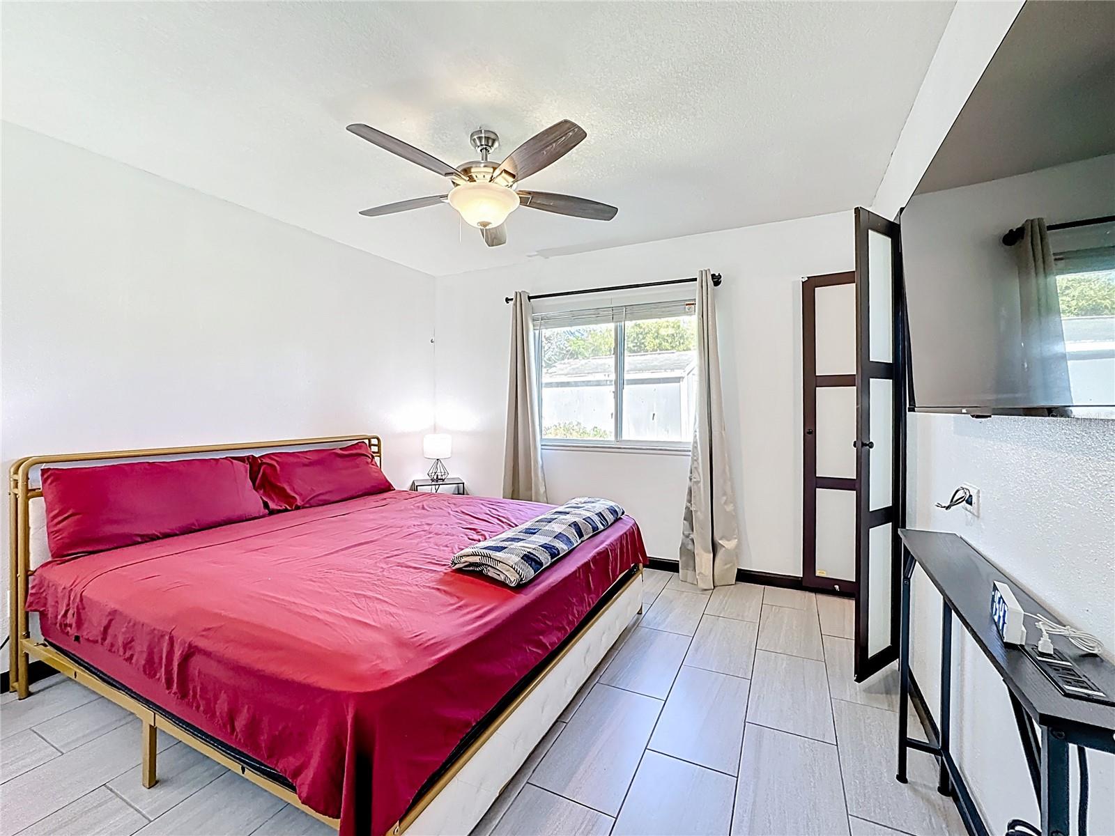 Image 19 of 37 For 1537 Colony Avenue