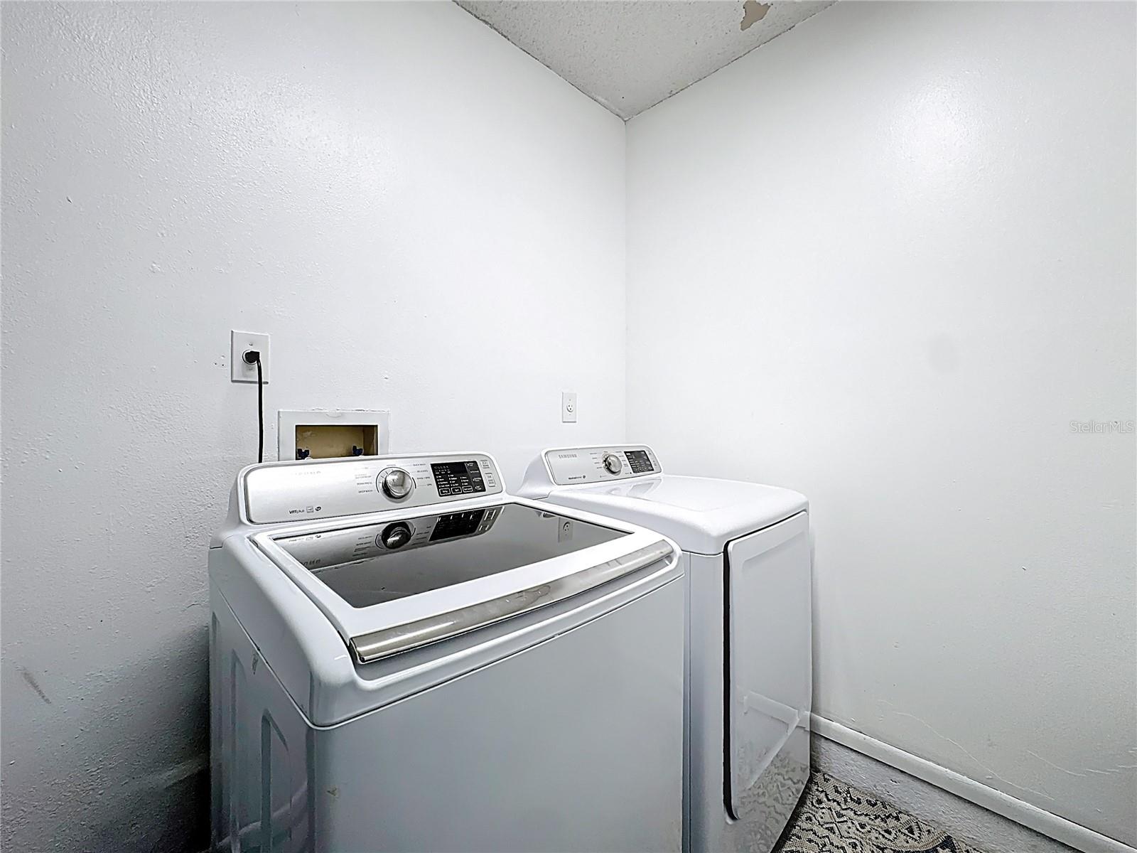 Image 23 of 37 For 1537 Colony Avenue