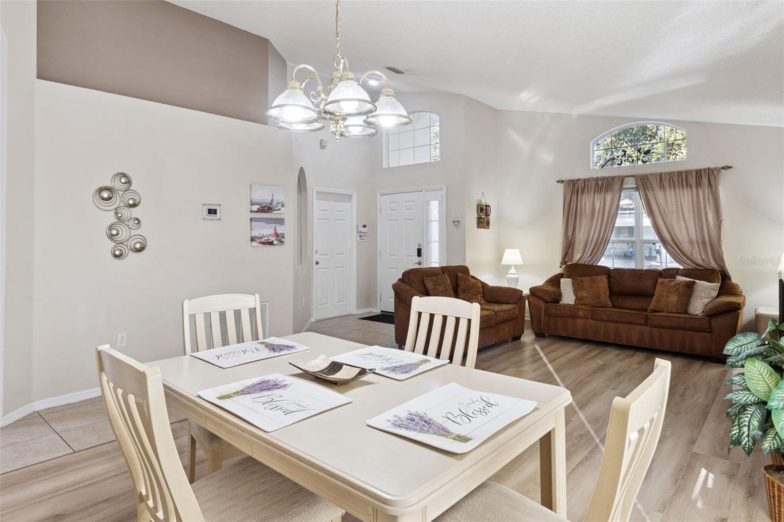 Image 10 of 69 For 3120 Antiqua Way