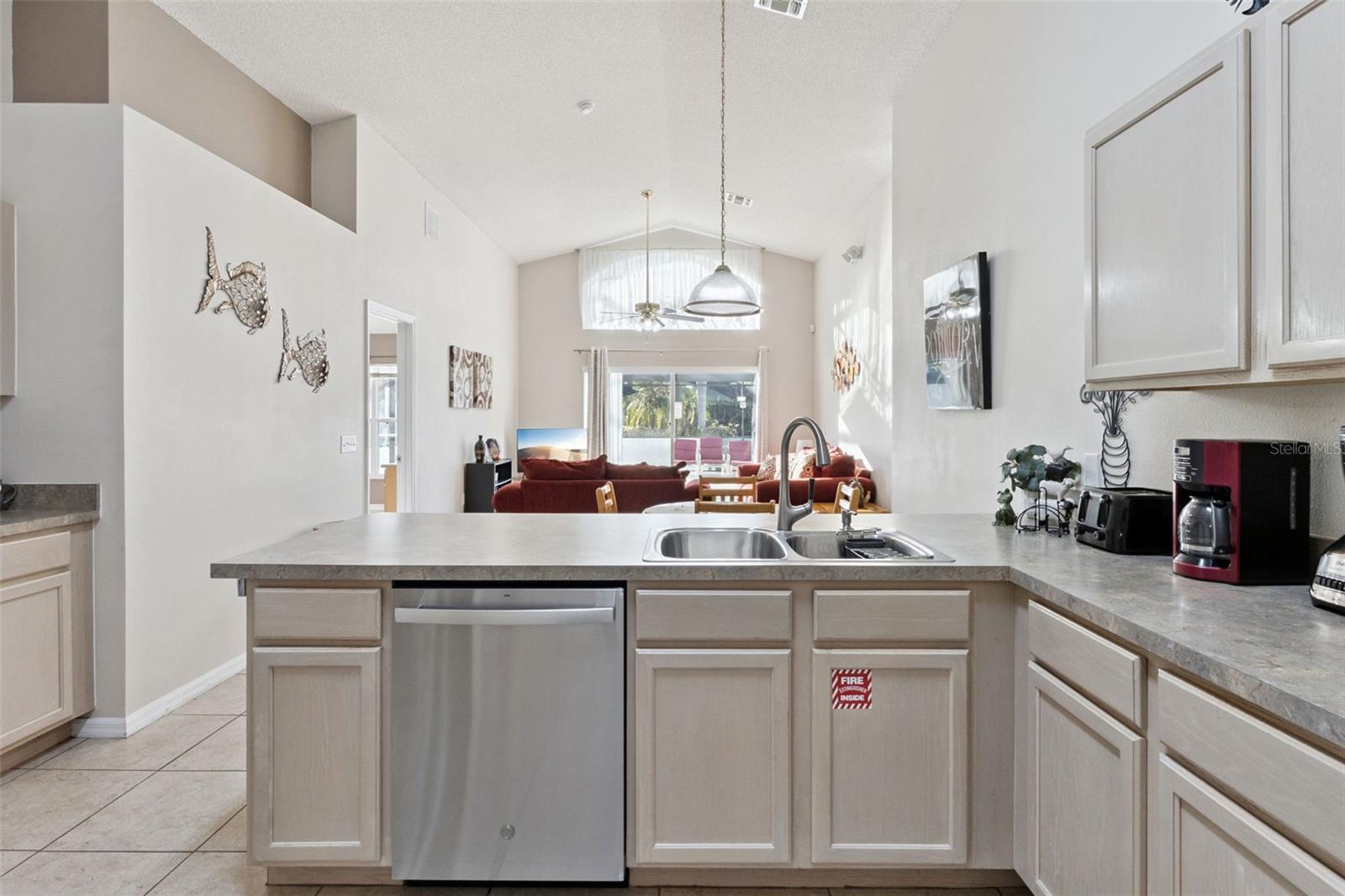 Image 13 of 69 For 3120 Antiqua Way