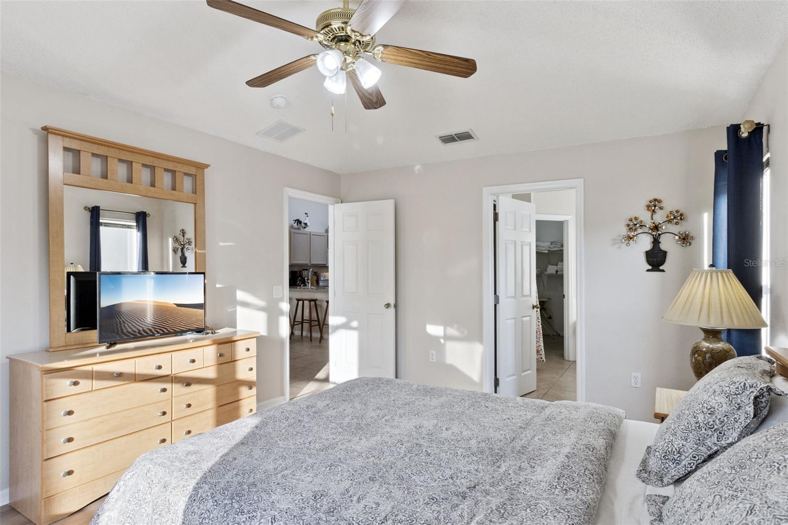 Image 31 of 69 For 3120 Antiqua Way