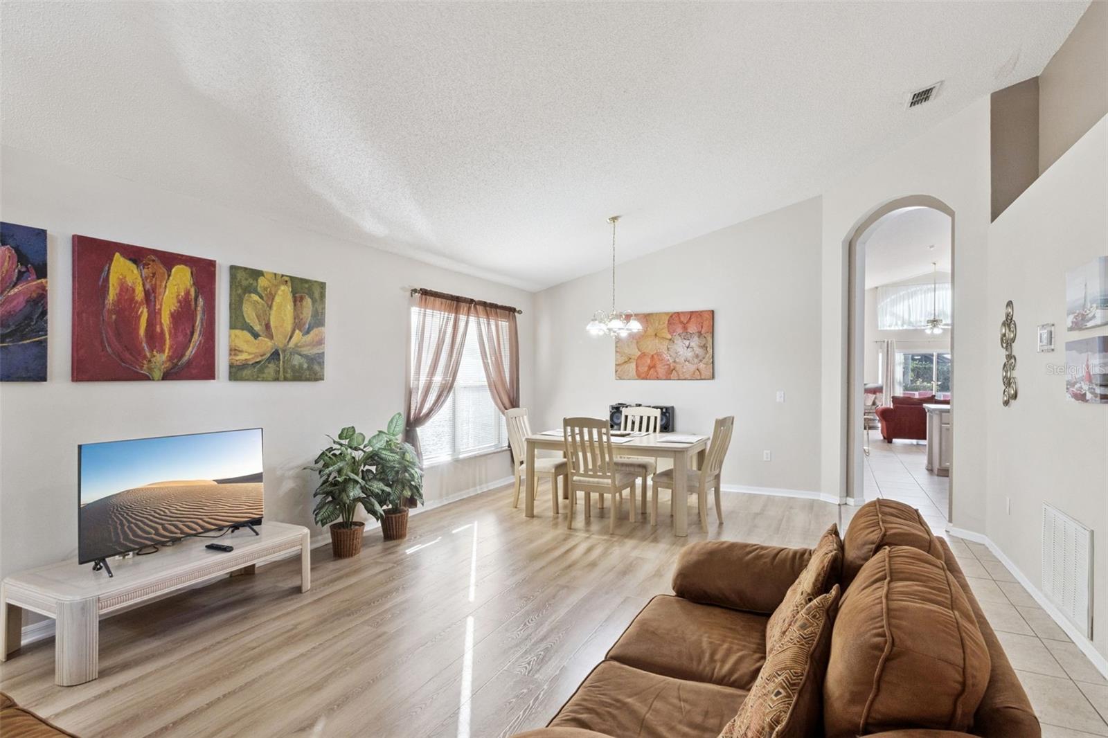 Image 5 of 69 For 3120 Antiqua Way