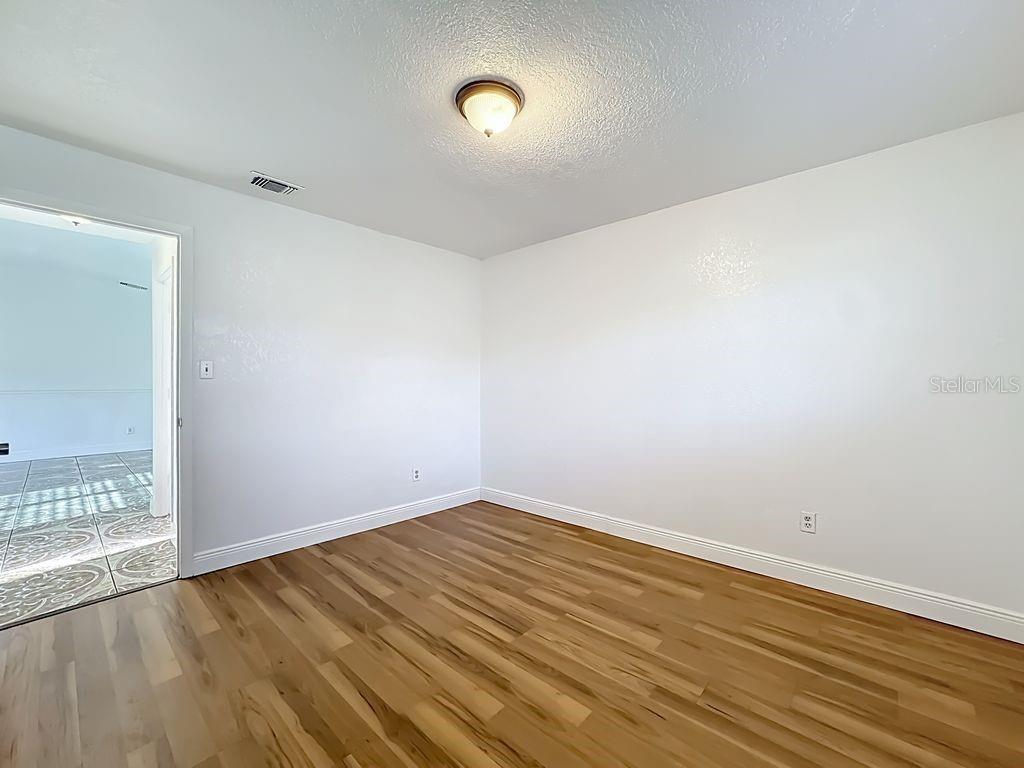 Image 21 of 44 For 9325 Larette Drive