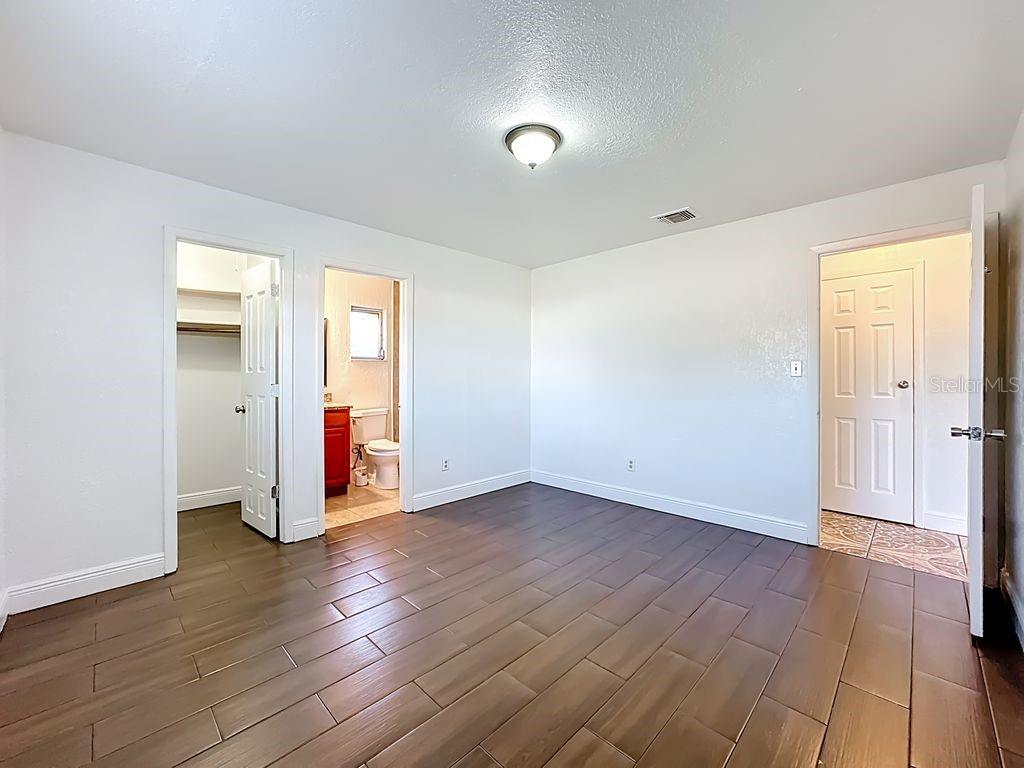 Image 27 of 44 For 9325 Larette Drive