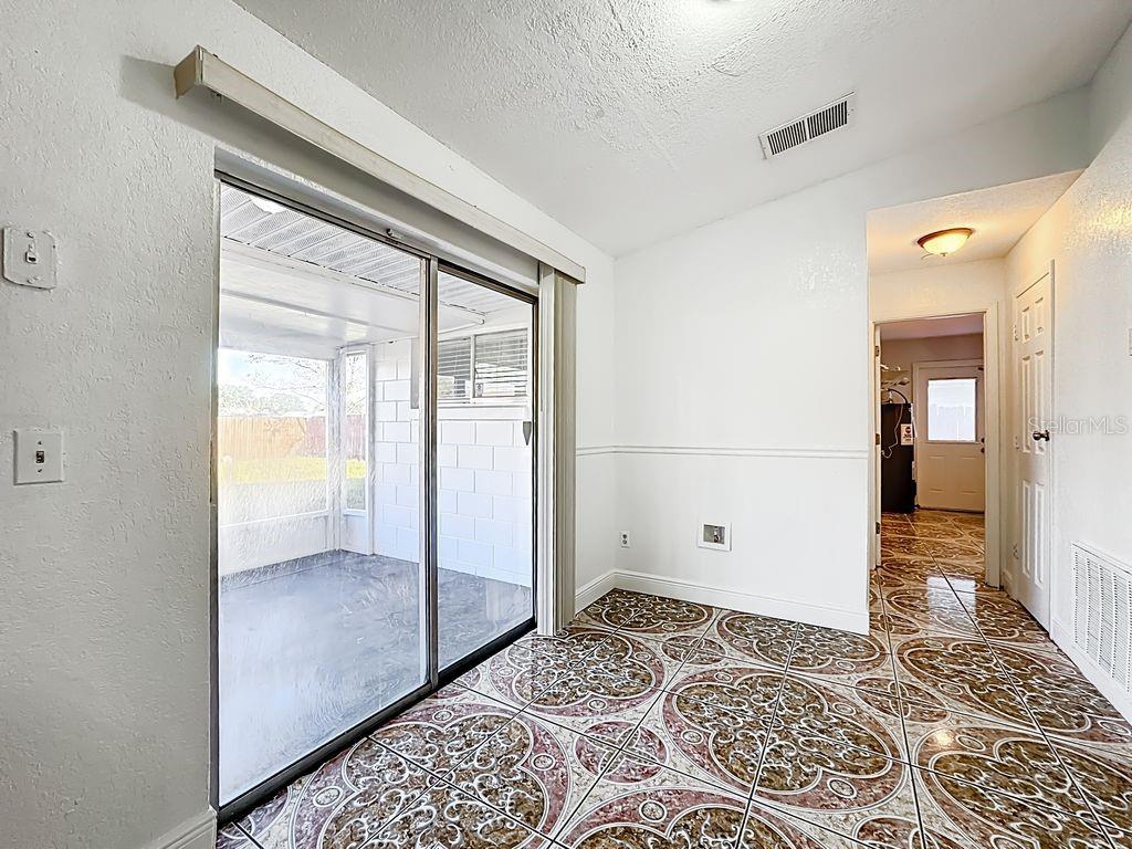 Image 38 of 44 For 9325 Larette Drive