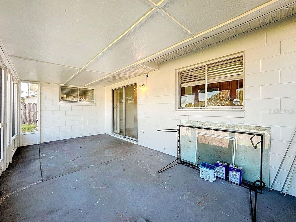 Image 39 of 44 For 9325 Larette Drive