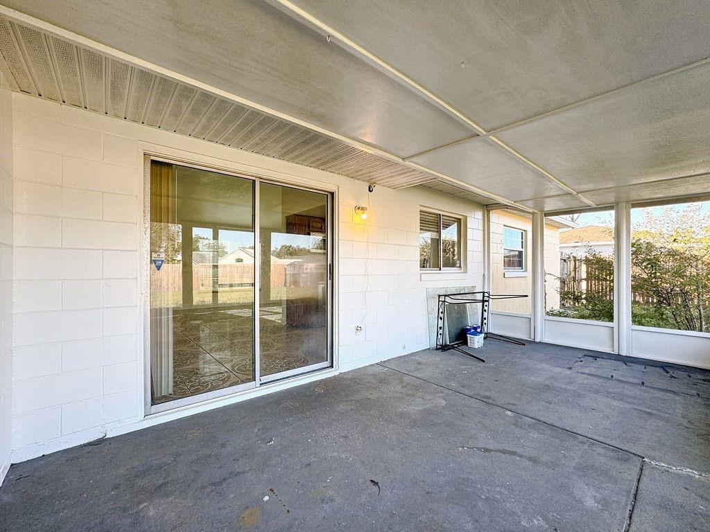 Image 40 of 44 For 9325 Larette Drive