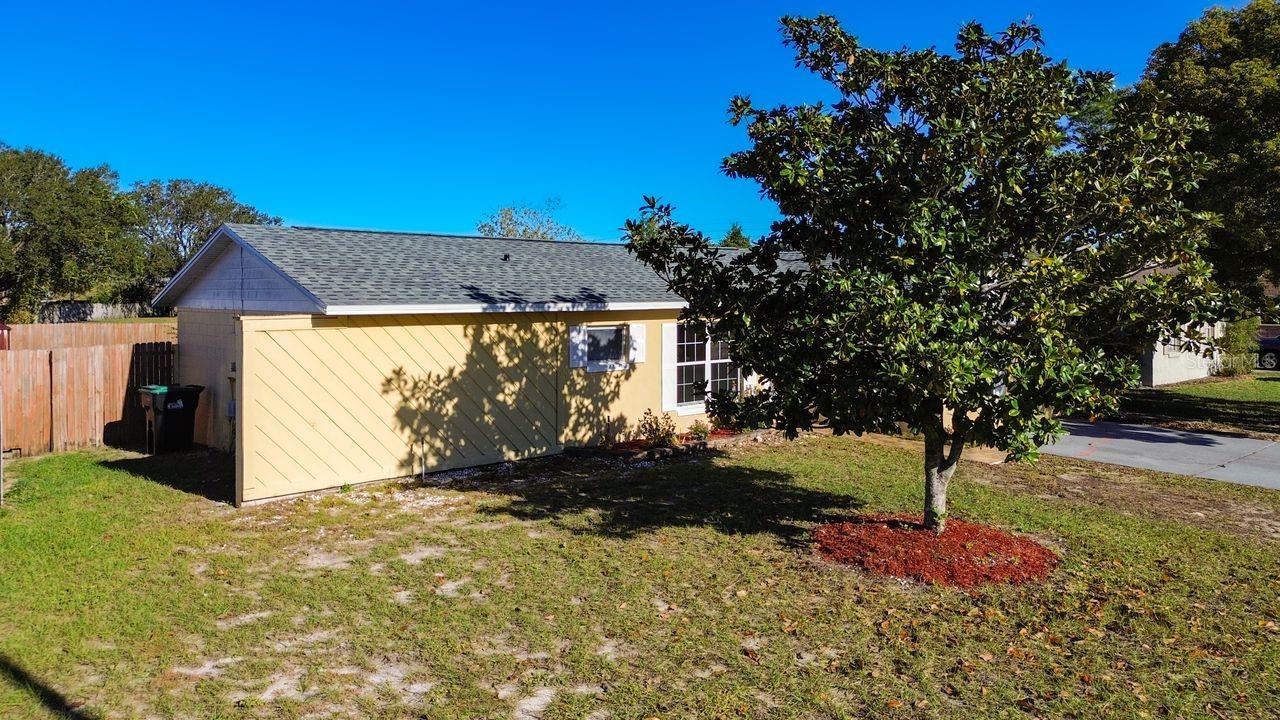 Image 8 of 44 For 9325 Larette Drive