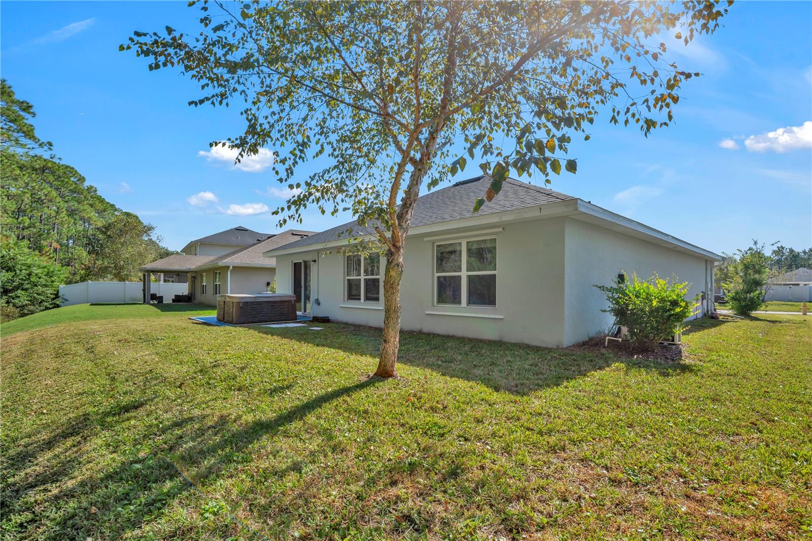 Image 19 of 25 For 73 Pergola Place