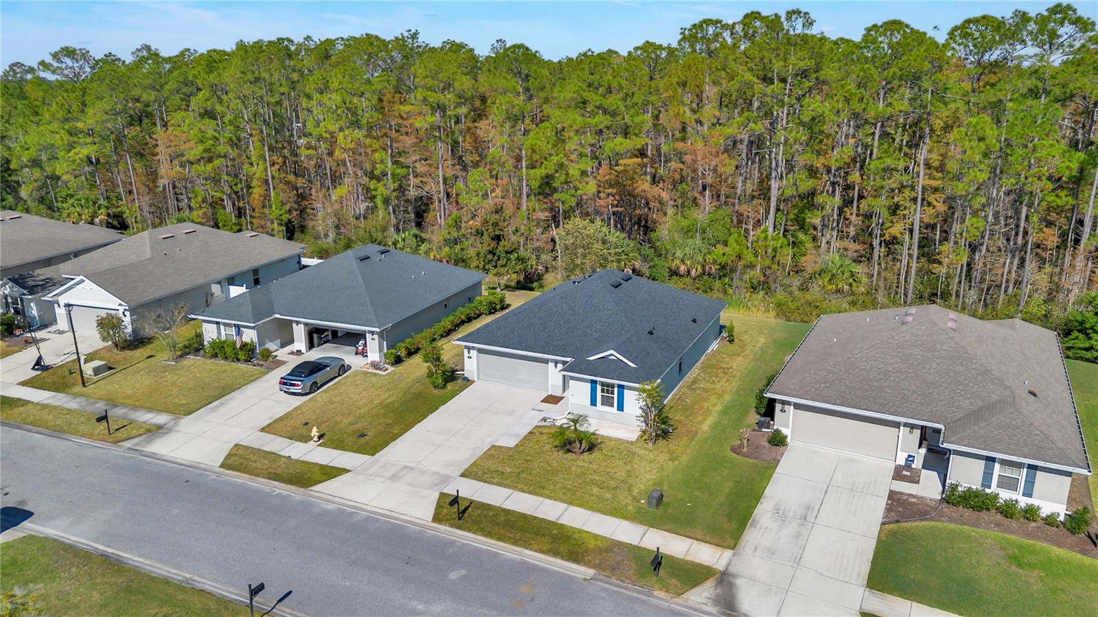 Image 21 of 25 For 73 Pergola Place