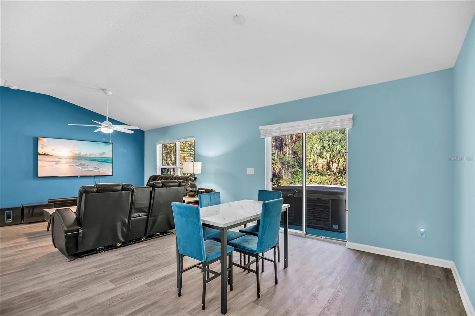 Image 8 of 25 For 73 Pergola Place