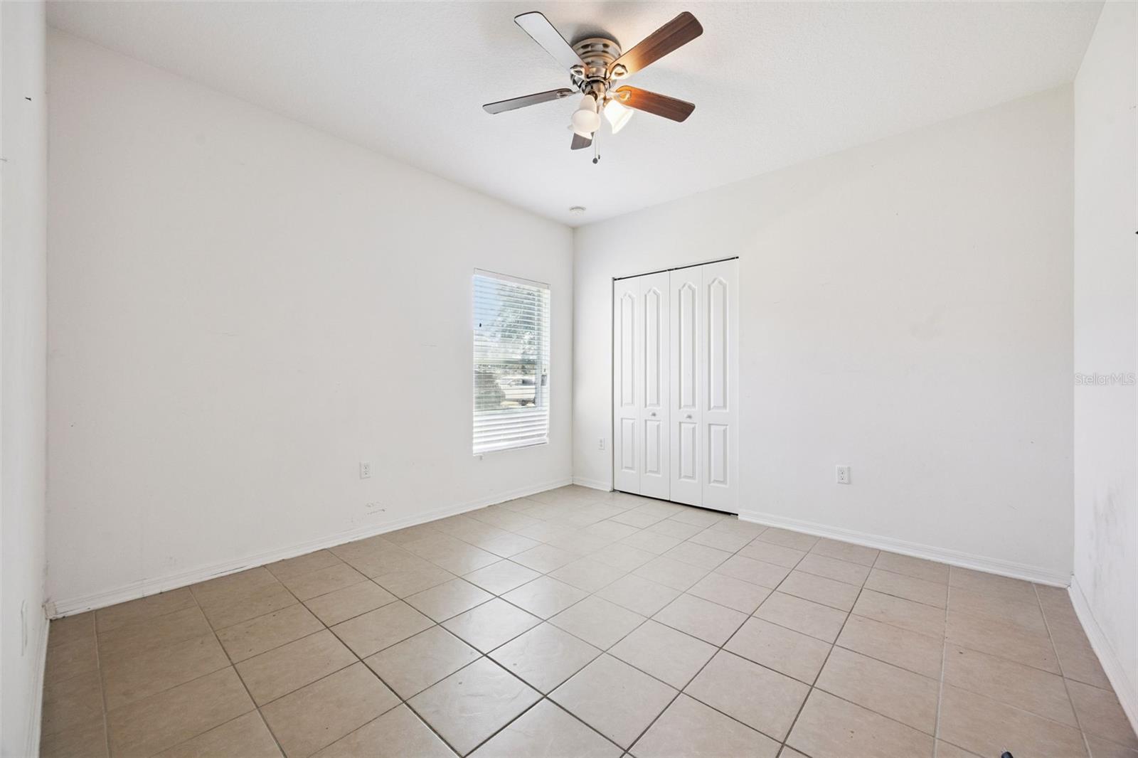 Image 10 of 21 For 3153 Queen Alexandria Drive