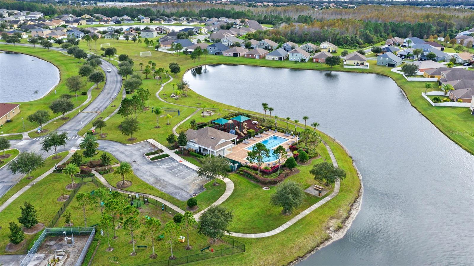 Image 18 of 21 For 3153 Queen Alexandria Drive