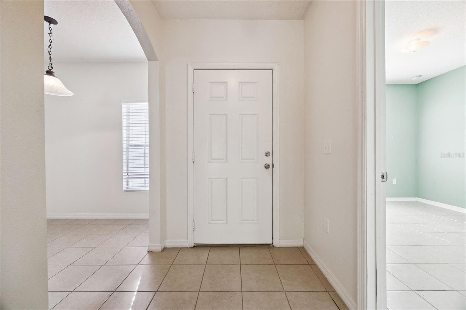 Image 2 of 21 For 3153 Queen Alexandria Drive