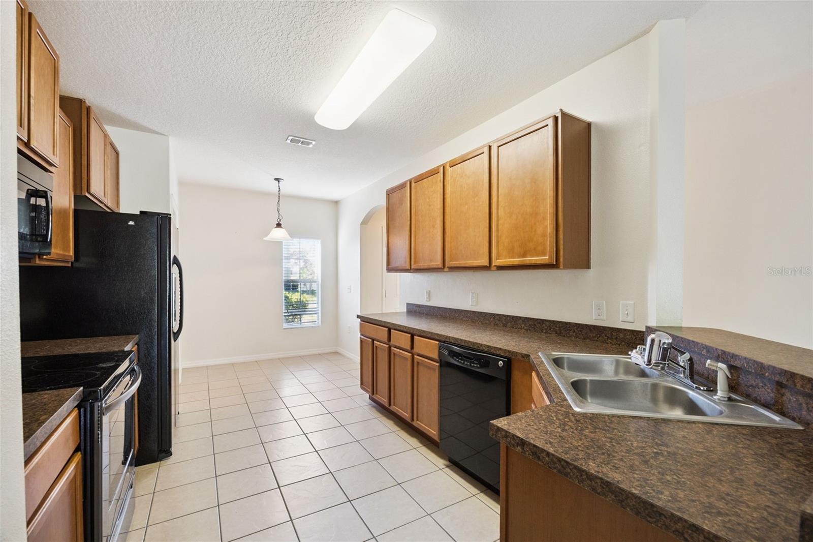 Image 6 of 21 For 3153 Queen Alexandria Drive