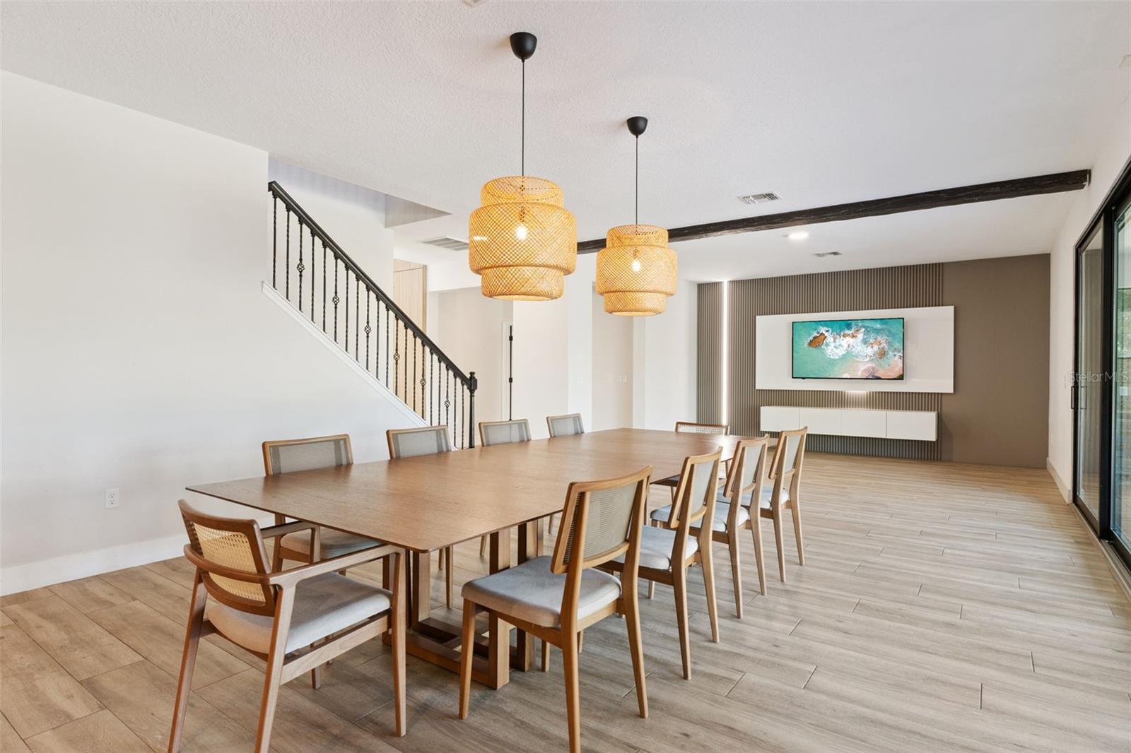 Image 21 of 70 For 16716 Caravaggio Loop