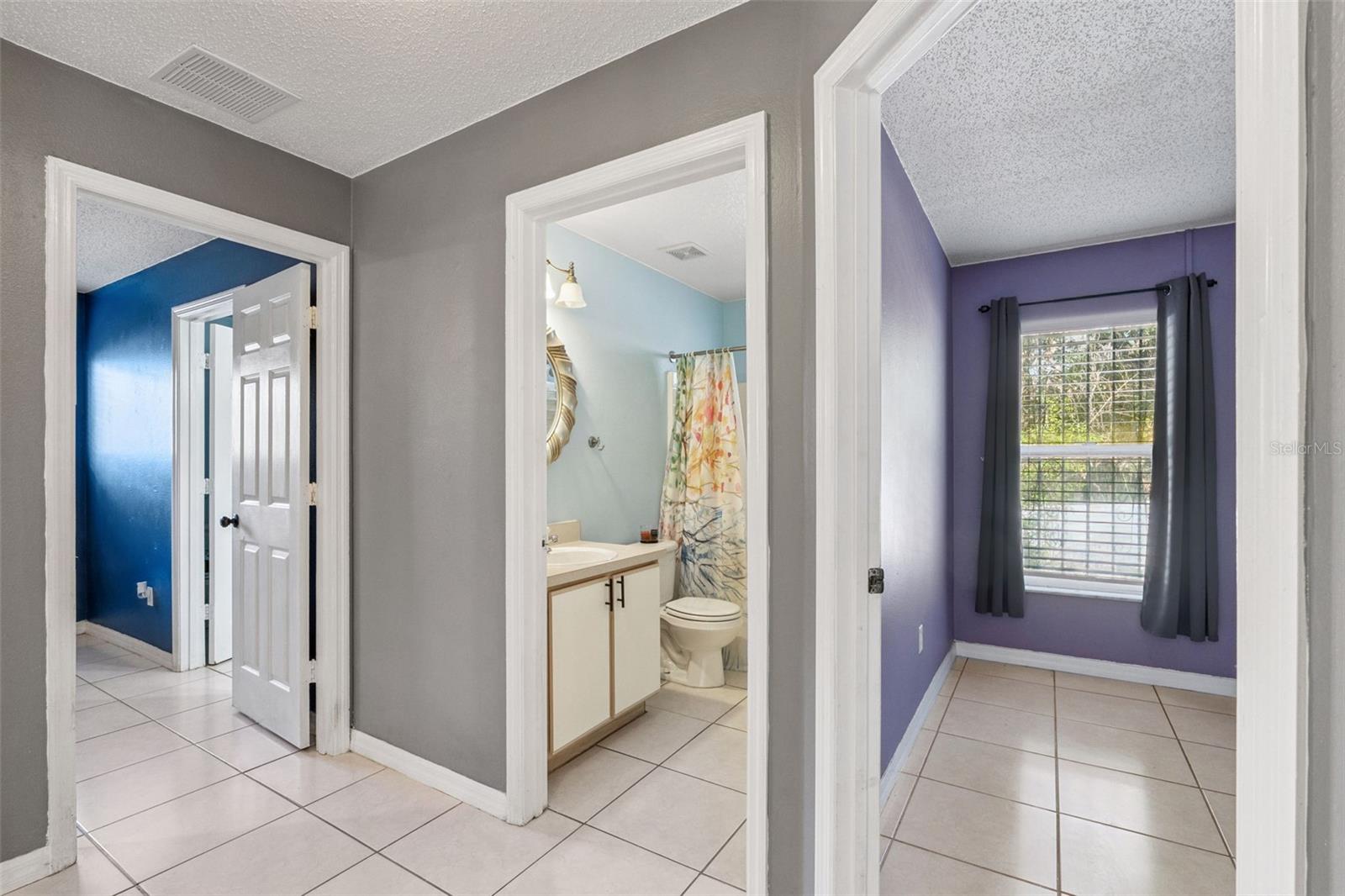 Image 17 of 27 For 5121 Luna Negra Drive