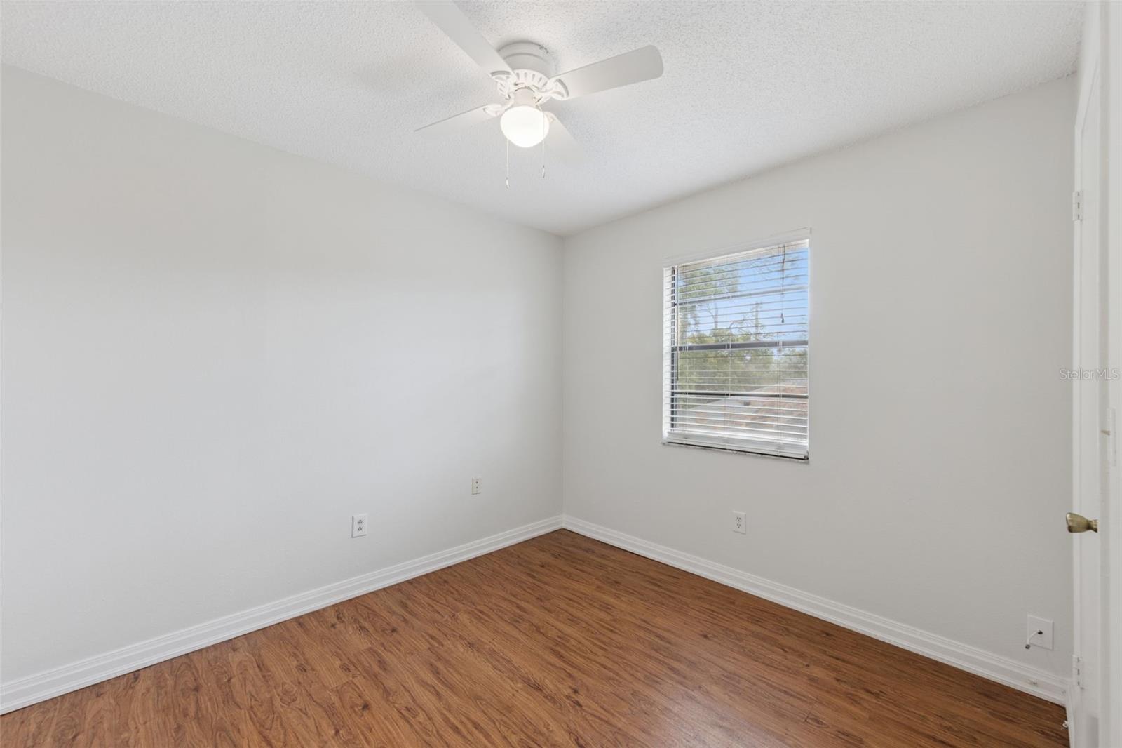 Image 10 of 19 For 110 Northwood Drive