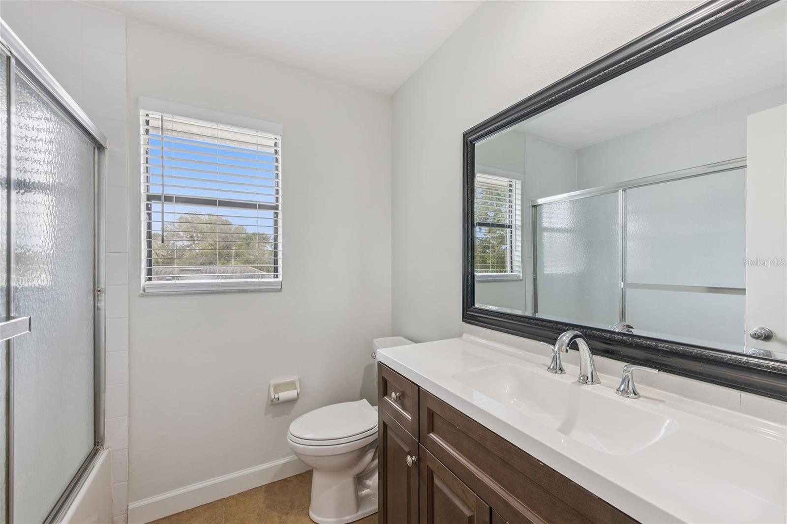 Image 11 of 19 For 110 Northwood Drive