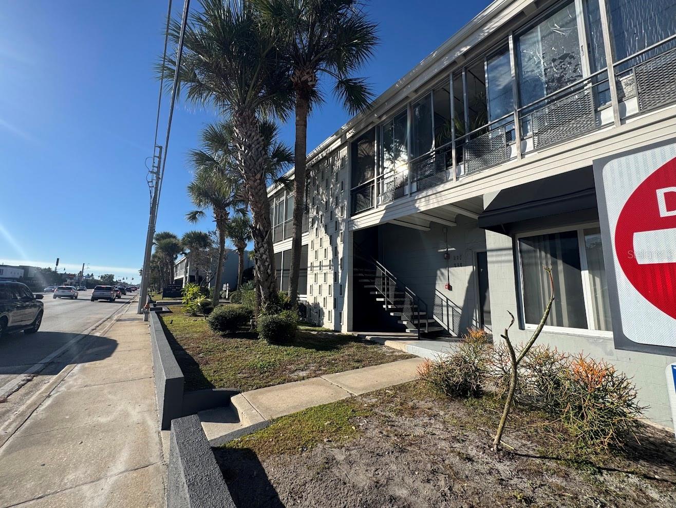 Image 13 of 17 For 151 Orlando Avenue 226