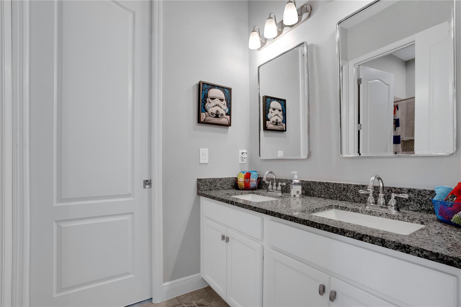 Image 41 of 79 For 15020 Sunstar Way