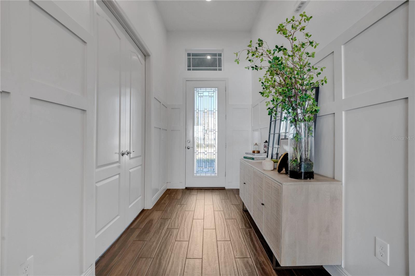 Image 5 of 79 For 15020 Sunstar Way