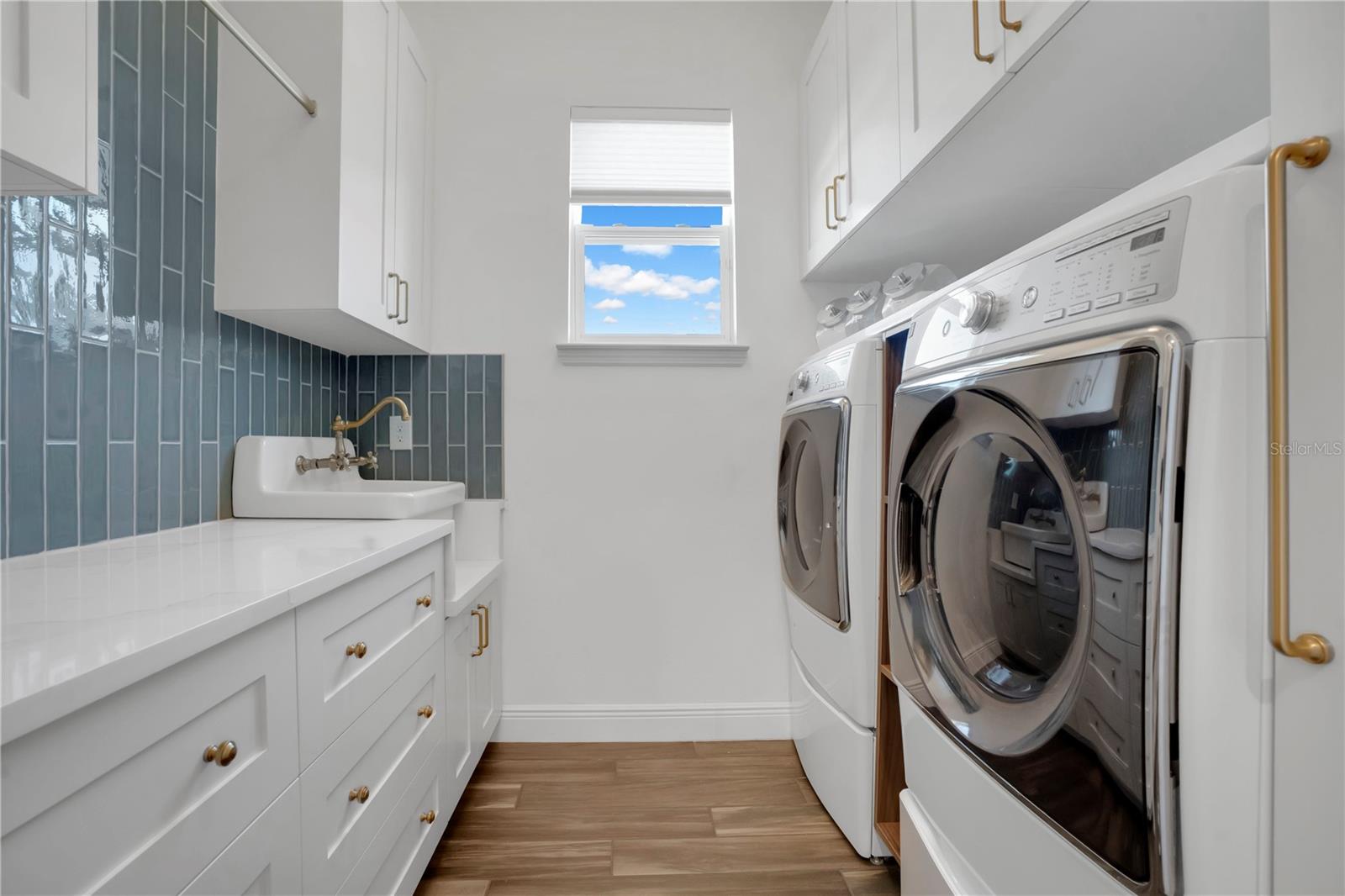 Image 52 of 79 For 15020 Sunstar Way