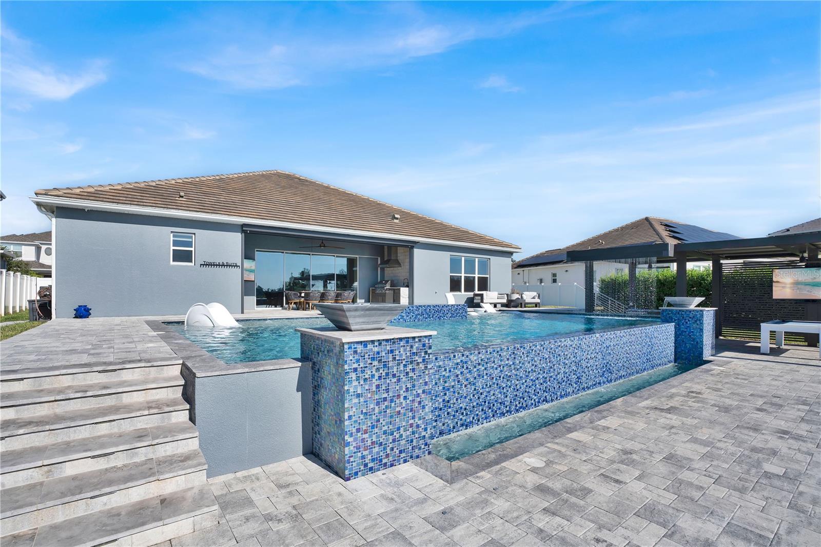 Image 64 of 79 For 15020 Sunstar Way