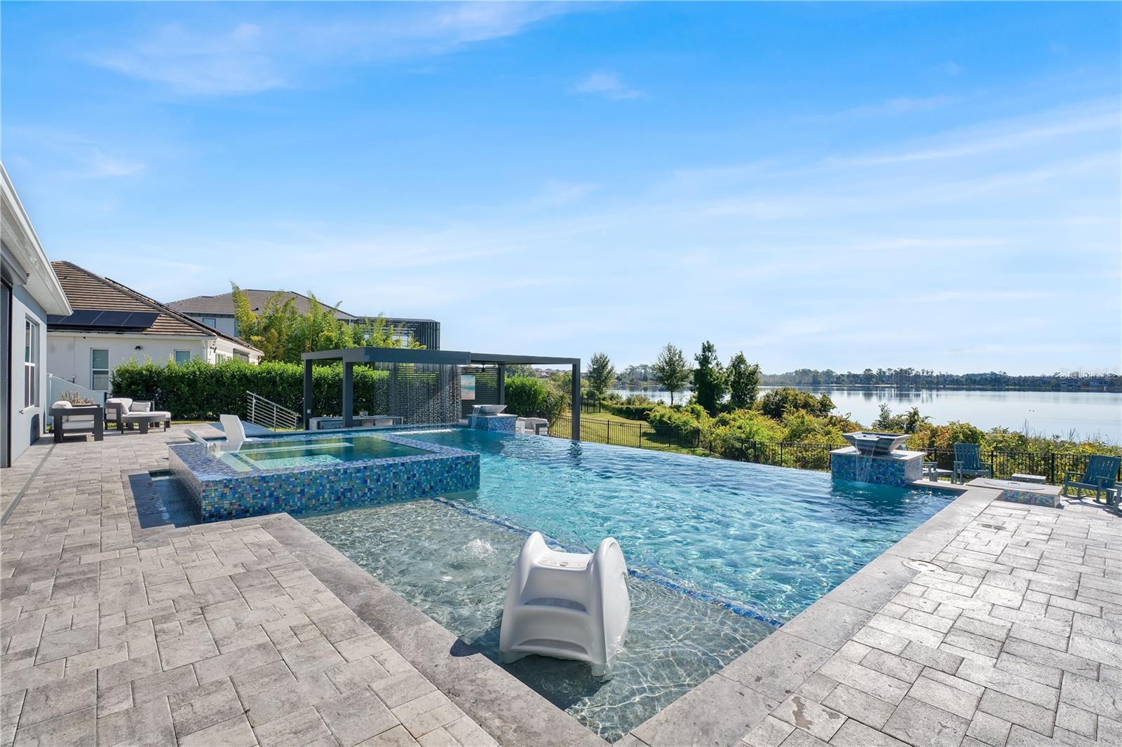 Image 66 of 79 For 15020 Sunstar Way