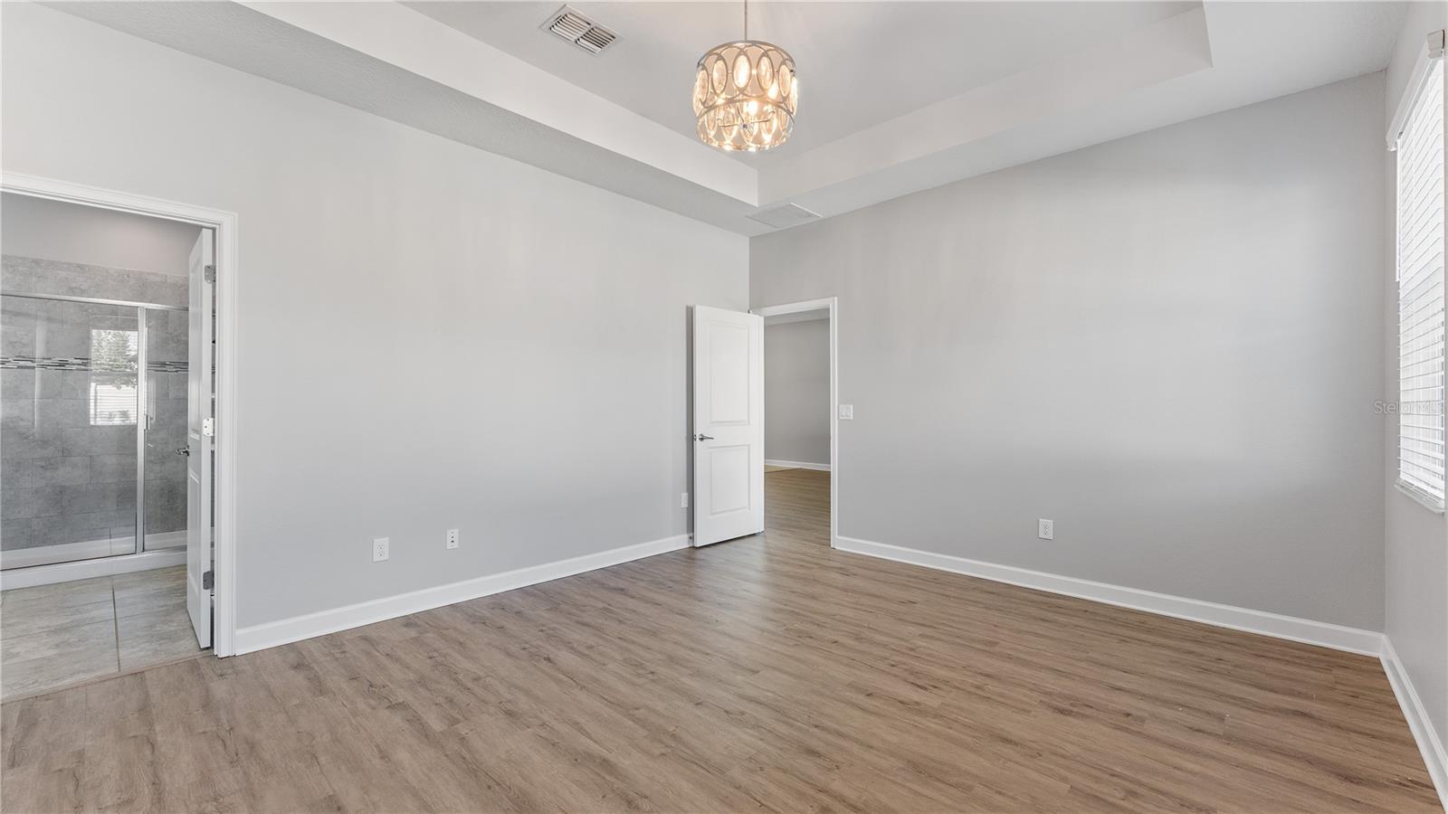 Image 16 of 38 For 9881 Magnolia Woods Boulevard