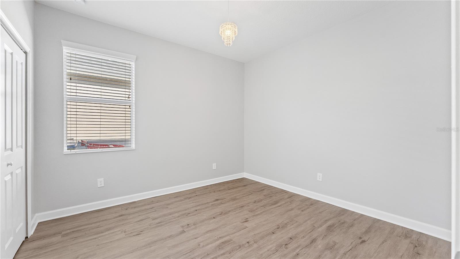 Image 22 of 38 For 9881 Magnolia Woods Boulevard