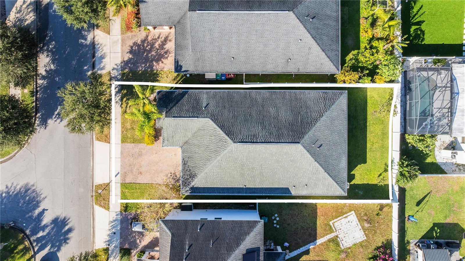 Image 29 of 38 For 9881 Magnolia Woods Boulevard