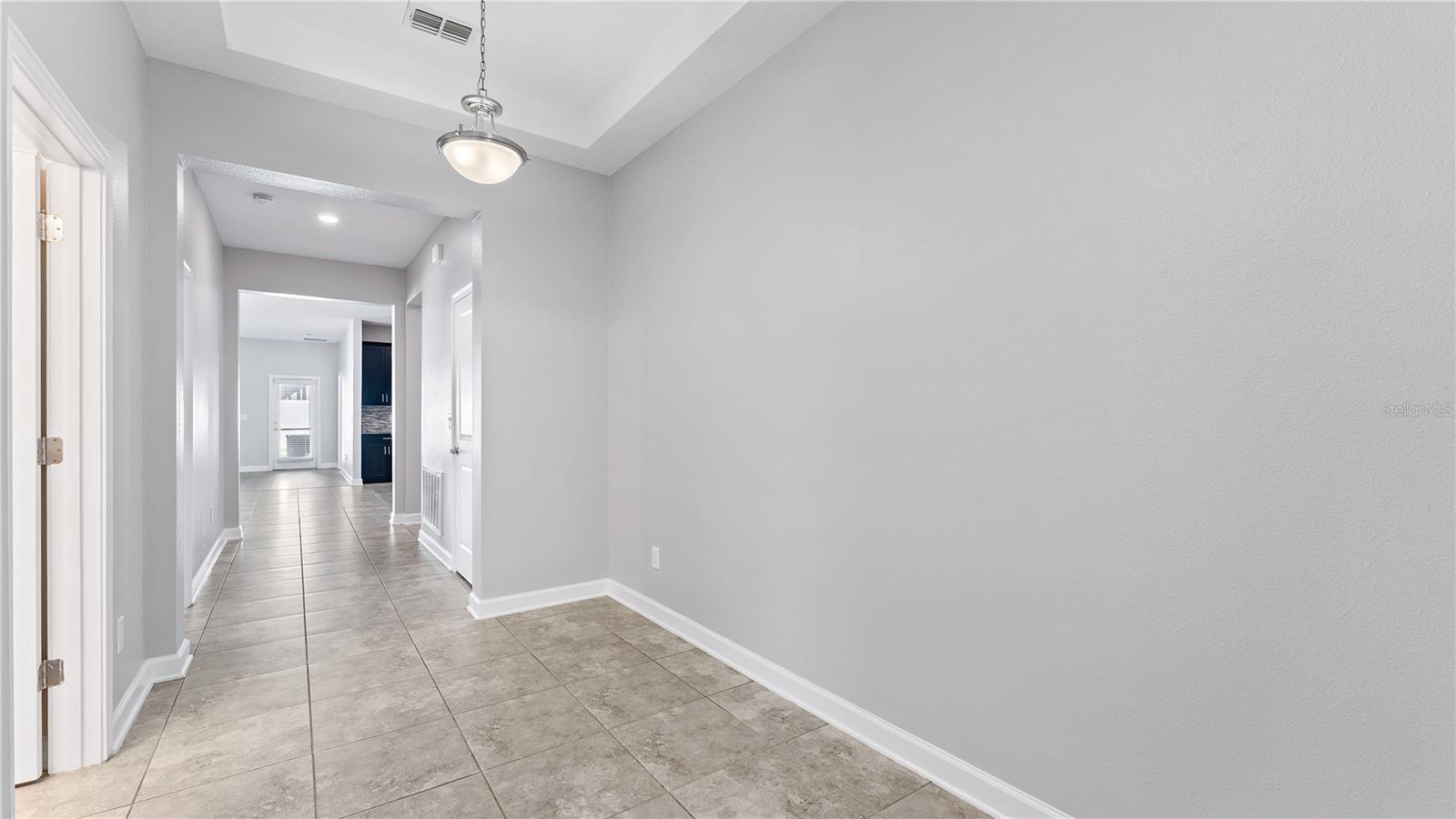 Image 4 of 38 For 9881 Magnolia Woods Boulevard