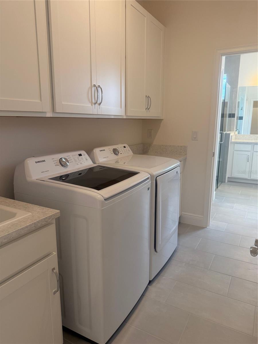 Image 5 of 5 For 4878 Shady Pines Drive