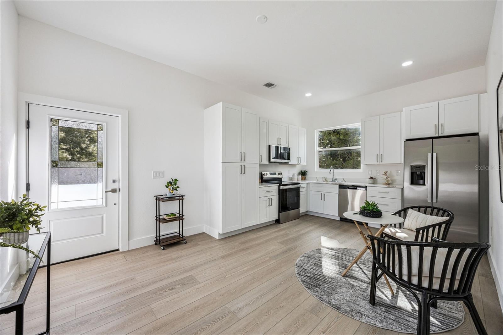 Image 32 of 49 For 3101 Pickfair Street